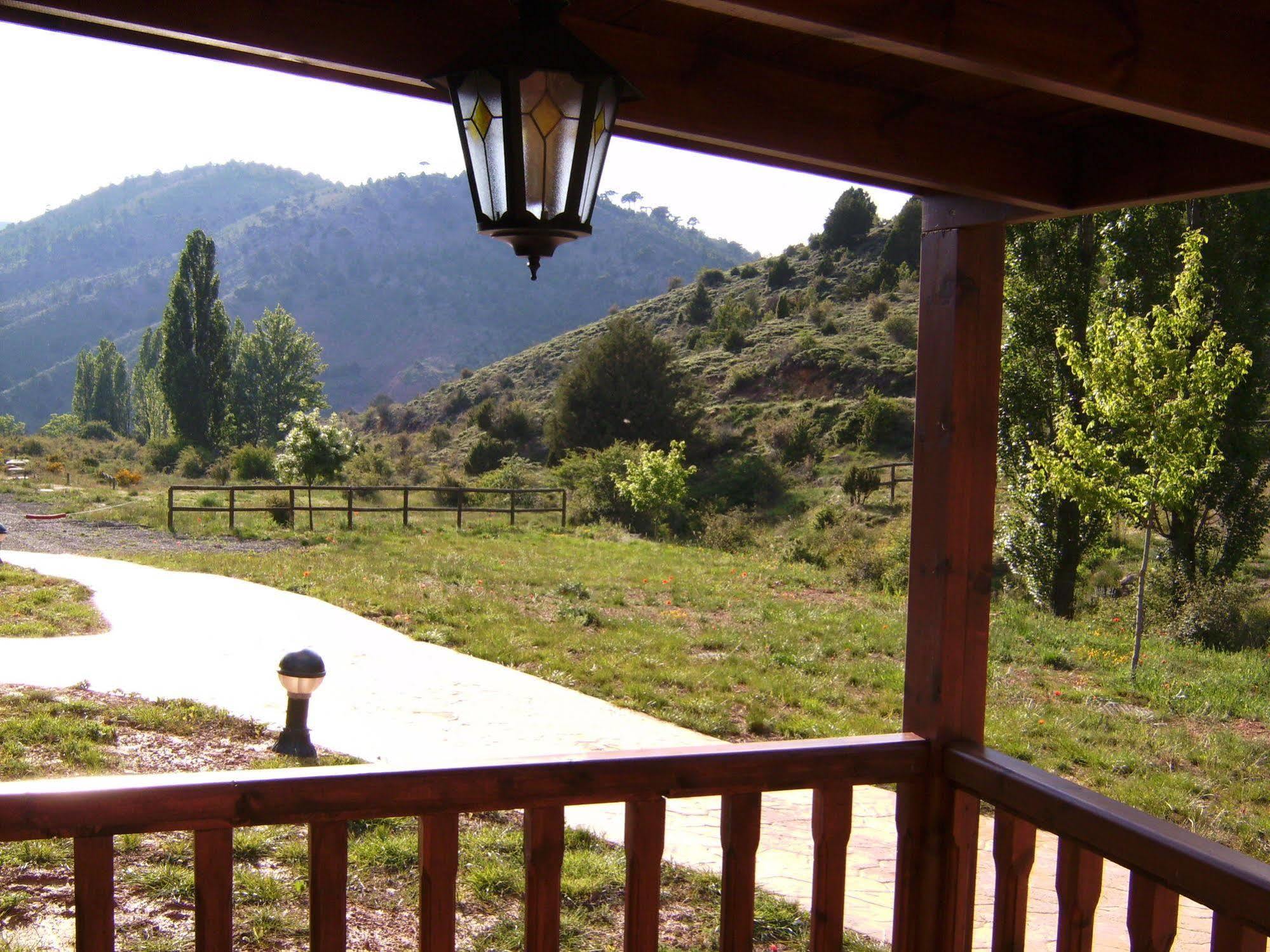 Cabanas De Javalambre Камарена де ла Сиера Екстериор снимка