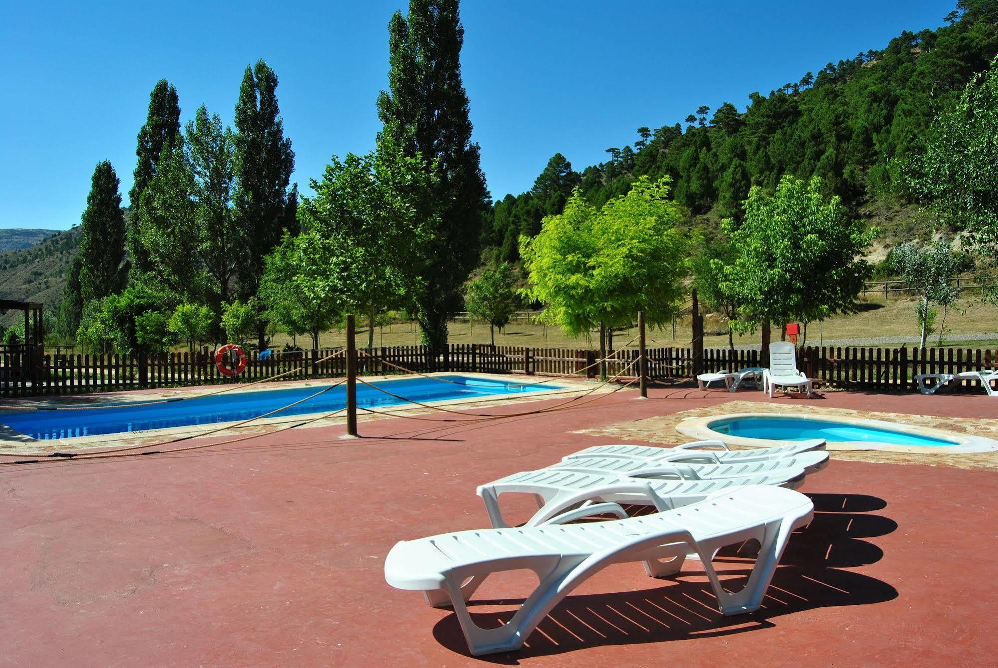 Cabanas De Javalambre Камарена де ла Сиера Екстериор снимка