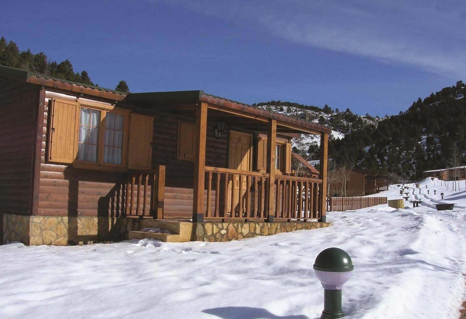 Cabanas De Javalambre Камарена де ла Сиера Екстериор снимка