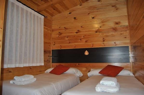 Cabanas De Javalambre Камарена де ла Сиера Екстериор снимка